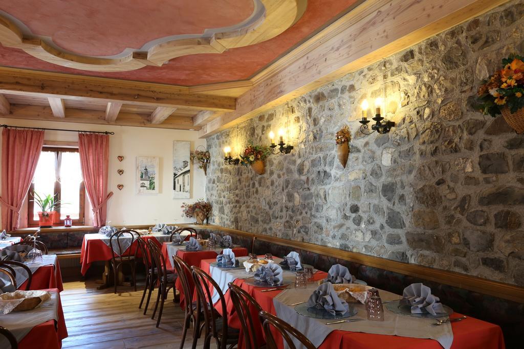 Albergo Centrale Forni di Sopra Kültér fotó