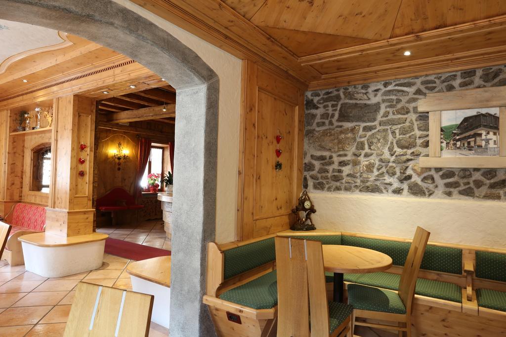 Albergo Centrale Forni di Sopra Kültér fotó