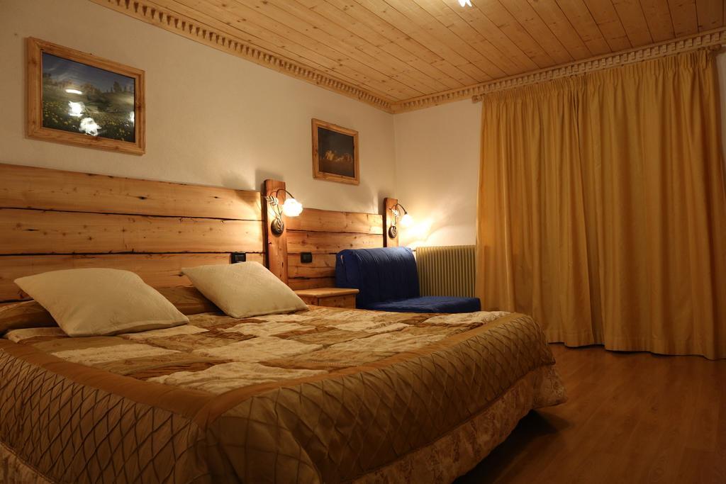 Albergo Centrale Forni di Sopra Kültér fotó