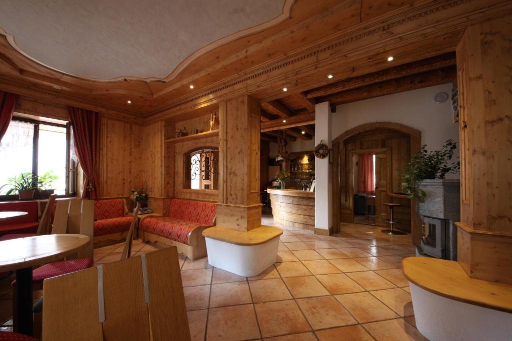 Albergo Centrale Forni di Sopra Kültér fotó